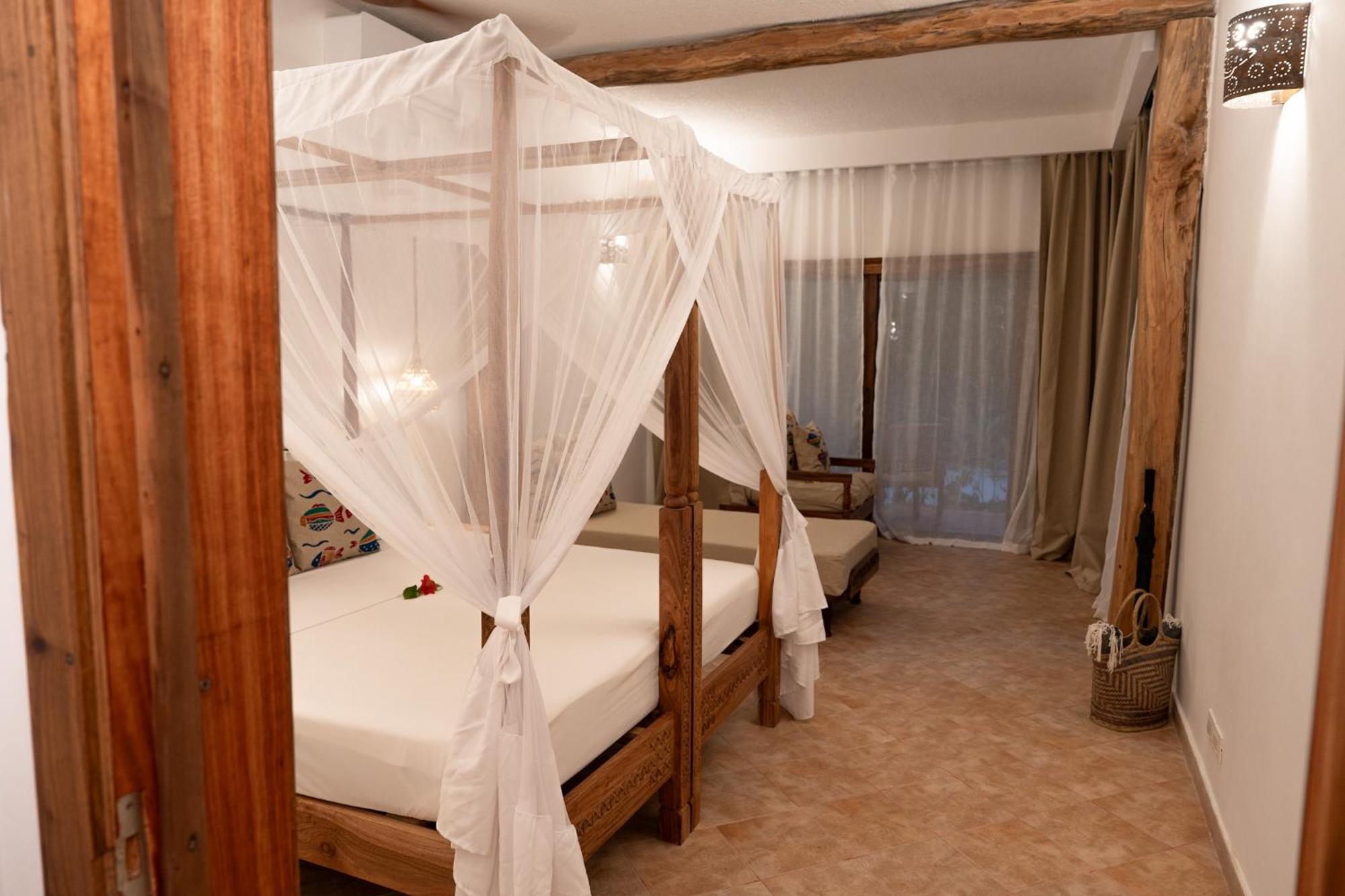 Mvuvi Boutique Resort Kiwengwa  Exterior foto